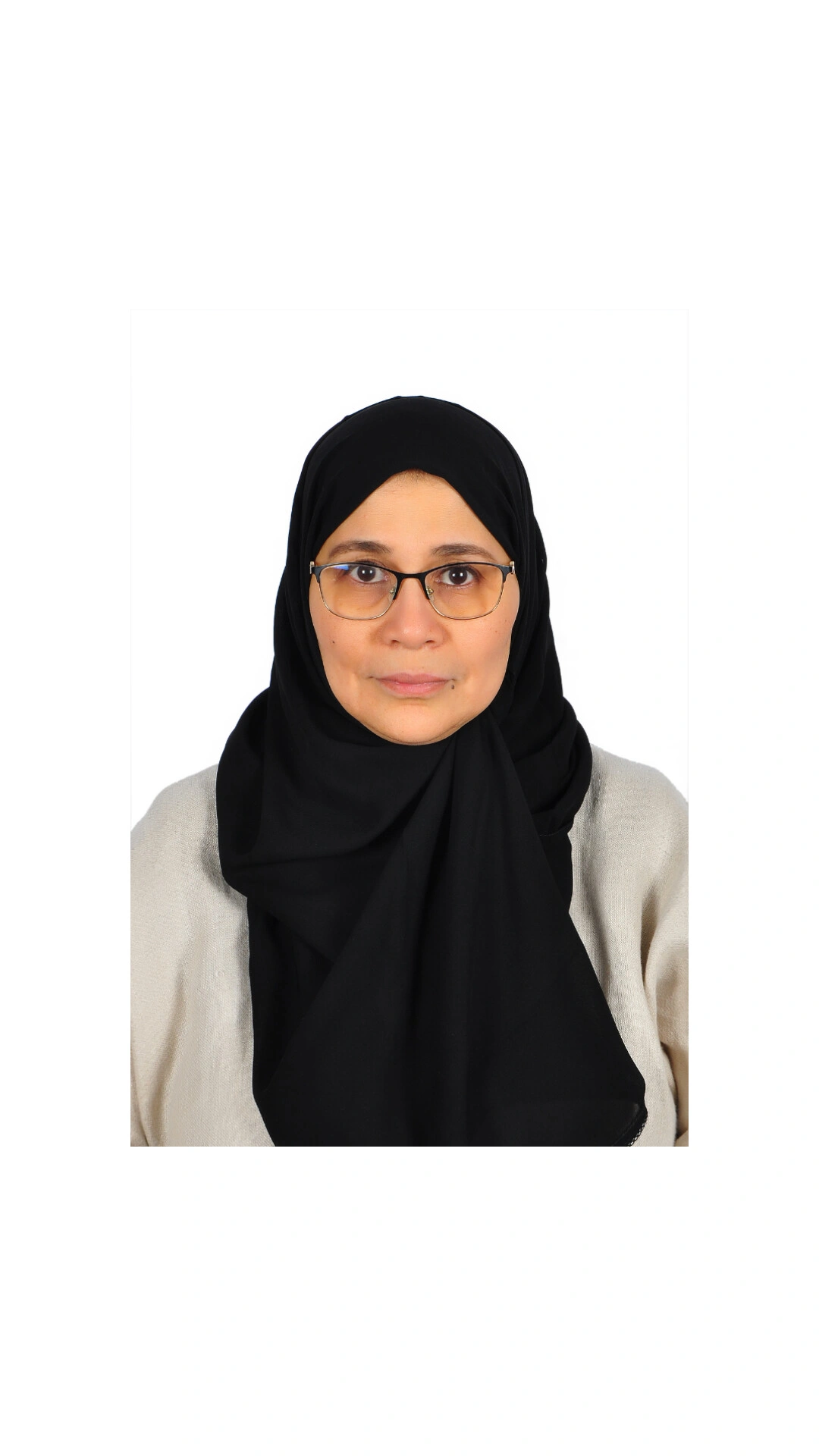 امنة علي حسن شوابي