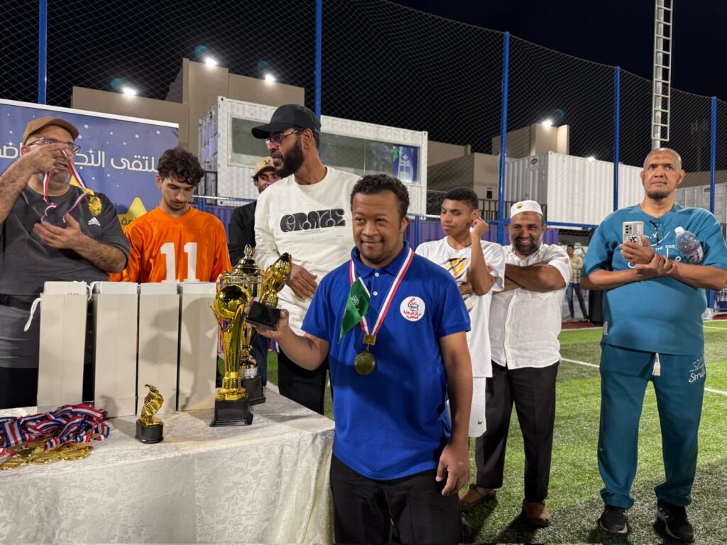 كؤوس وميداليات تتوّج بهجة أبطال “متلازمة داون” في ملتقى النجاح الرمضاني